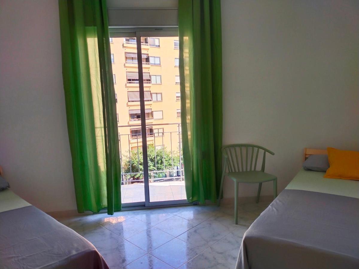 Pastel Love Apartment Гандия Екстериор снимка